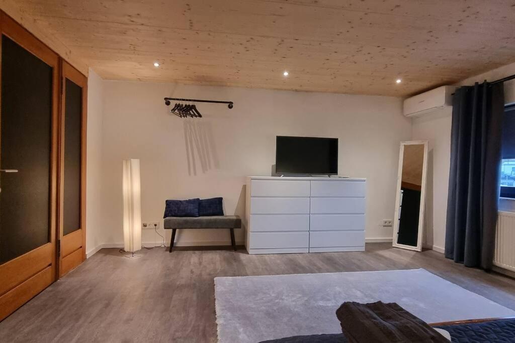 Capa Ferienwohnung Pfalz Neustadt an der Weinstrasse Luaran gambar