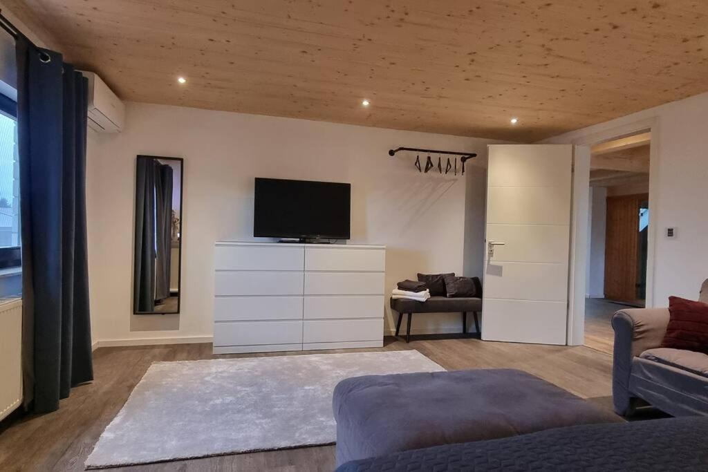 Capa Ferienwohnung Pfalz Neustadt an der Weinstrasse Luaran gambar