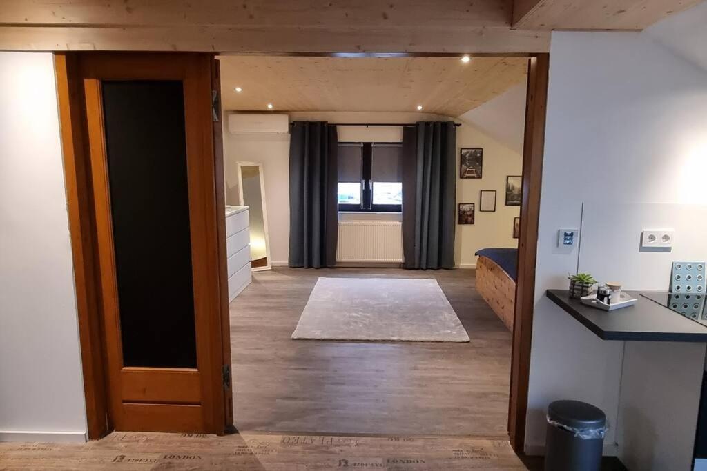 Capa Ferienwohnung Pfalz Neustadt an der Weinstrasse Luaran gambar