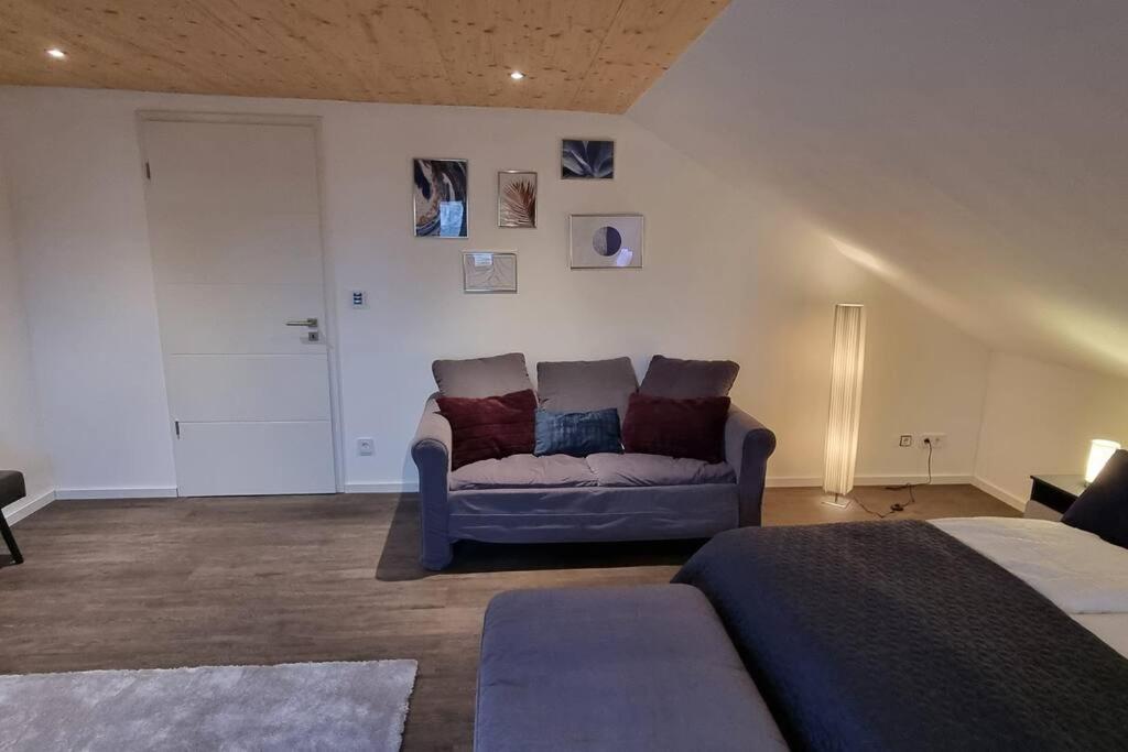 Capa Ferienwohnung Pfalz Neustadt an der Weinstrasse Luaran gambar